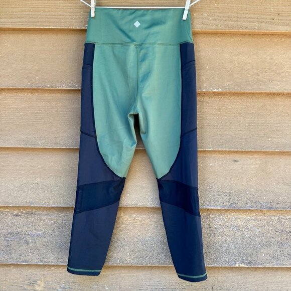 Lularoe Rise Leggings Active Wear Capri Mesh Pockets Sage Green Black Pant Size - Picture 6 of 9
